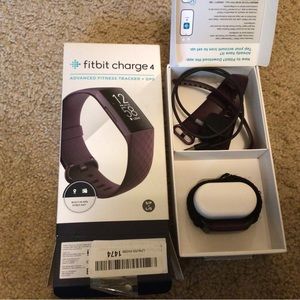 Fitbit Charge 4